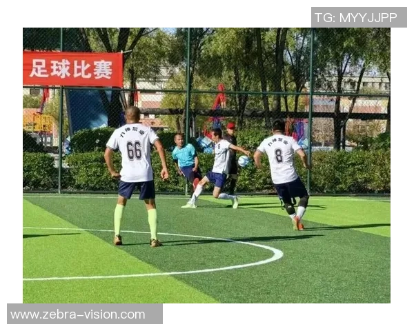 一米八高大足球天才如何凭借灵活过人技术横扫绿茵场 一米八高大足球天才如何凭借灵活过人技术横扫绿茵场