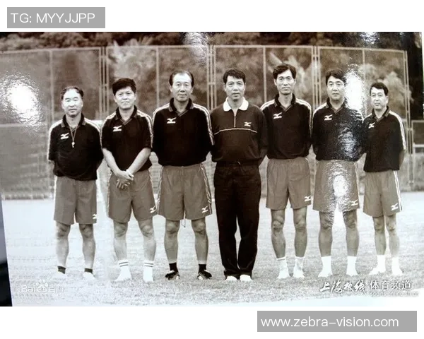 上海港足球队的明星球员及其成就分析