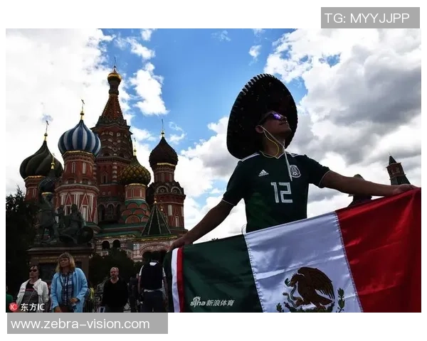 世界足坛巨星齐聚共贺新年激情庆典点燃全球球迷热情 世界足坛巨星齐聚共贺新年激情庆典点燃全球球迷热情