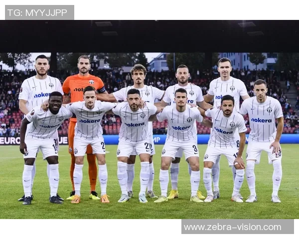 皇马与曼联球星对决：谁将引领未来足坛新辉煌