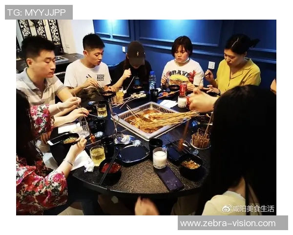 足球巨星聚餐轶事揭秘他们如何在美食中展现独特生活态度